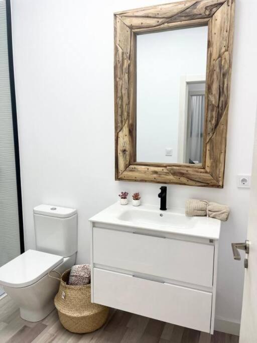Pb Apartamento En Pleno Centro De Alcoy Eksteriør bilde