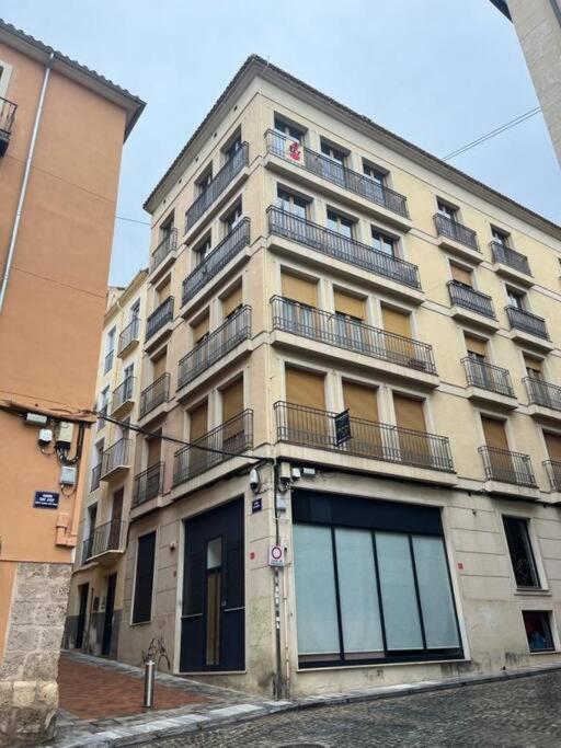 Pb Apartamento En Pleno Centro De Alcoy Eksteriør bilde