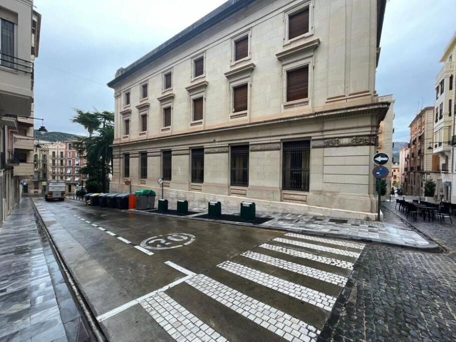 Pb Apartamento En Pleno Centro De Alcoy Eksteriør bilde